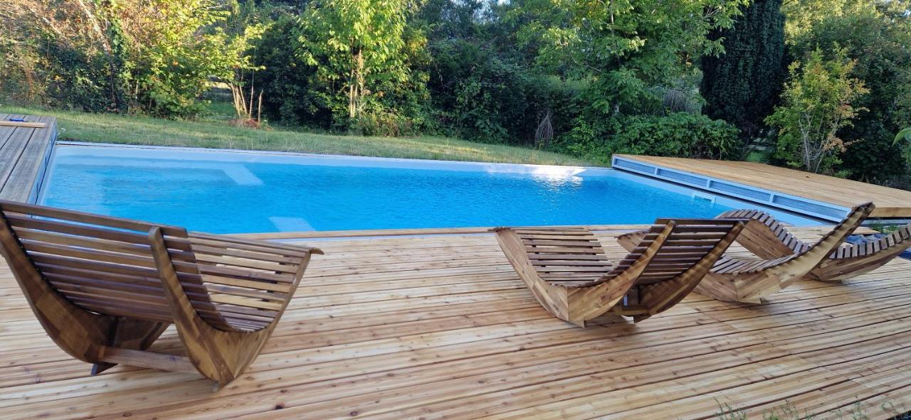 Вилла Cocon Du Domaine De La Grande Decision La Douze Экстерьер фото
